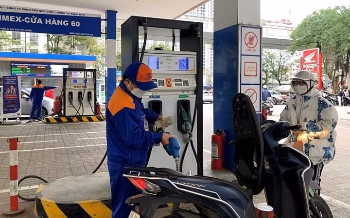 Ngày mai, giá xăng dầu có thể tiếp tục tăng Ngay mai, gia xang dau co the tiep tuc tang