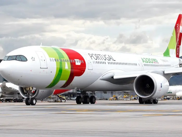Từ vị trí số 5 năm ngoái, TAP Air Portugal tụt xuống vị trí thứ 6 trong danh sách năm nay. Hãng hàng không quốc gia của Bồ Đào Nha có tuổi bay trung bình 9 năm. Ảnh: Shutterstock