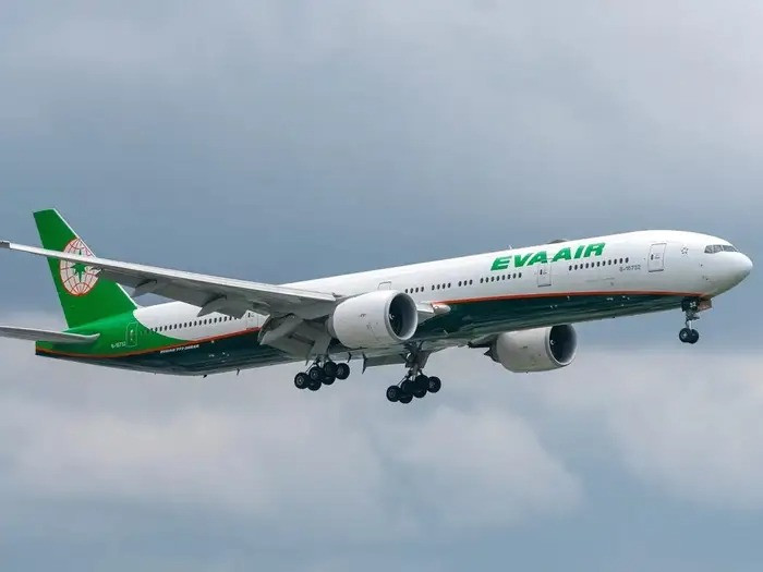 EVA Air - hãng hàng không Đài Loan vẫn đứng thứ 9 trong danh sách giống năm trước. Hãng hoạt động vận chuyển hành khách và hàng hoá thuần túy đến các điểm đến tại châu Á, châu Âu, và Bắc Mỹ. Ảnh: Shutterstock