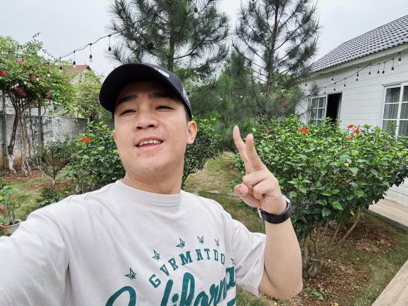 Anh chàng từng khiến mọi người ngưỡng mộ khi báo hiếu cha mẹ bằng căn nhà vườn ở Tam Đảo (Vĩnh Phúc).