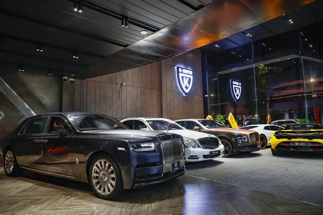 Ước tính, những chiếc xe Phan Công Khanh đăng tải trên Facebook cá nhân và xe ở trong Showroom K - Super có giá trị đến hơn 300 tỷ đồng. Ảnh: FBNV