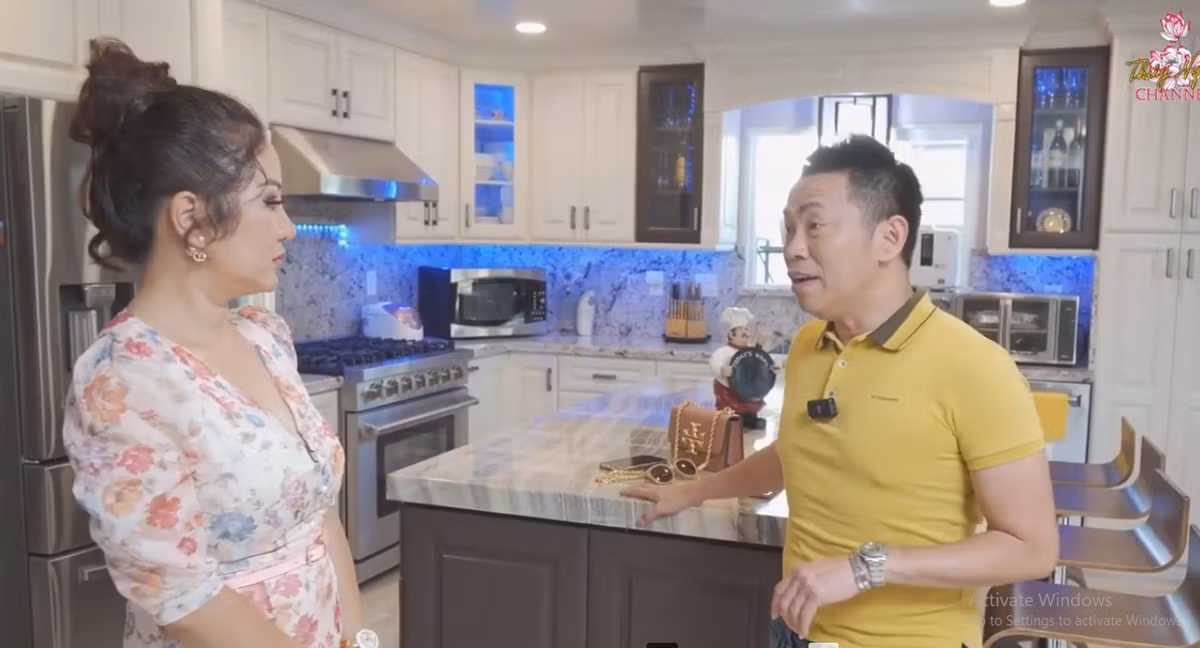 Phòng bếp là nơi nghệ sĩ Hoài Tâm đầu tư nhiều nhất, với nhiều trang thiết bị hiện đại.