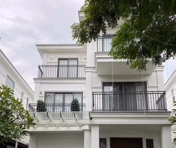 Hiện tại, Sơn Tùng được cho là đang sống trong căn villa ven sông trị giá khoảng 50 tỷ đồng. Ảnh: Tri thức trẻ
