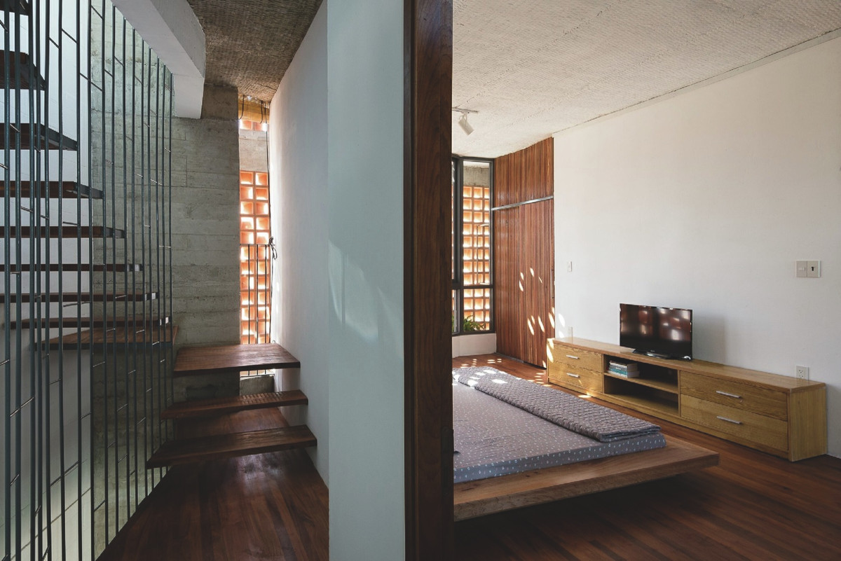 Các khu vực chức năng được phân định rõ ràng, đảm bảo tính riêng tư cần thiết cho sinh hoạt gia đình.