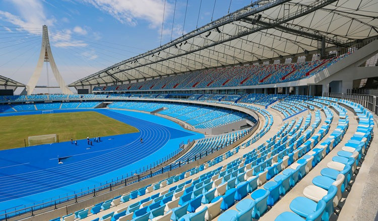 Sân có 55.000 ghế khán giả và 5.000 ghế tạm thời. Ảnh: Khmertimeskh