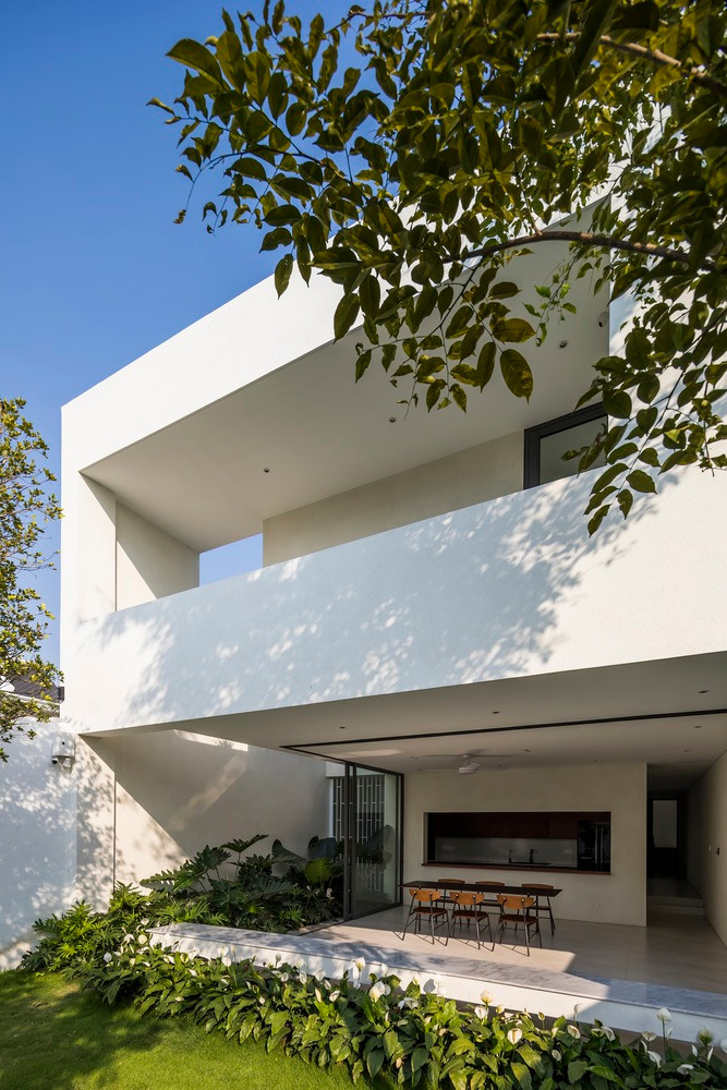 Hình dạng mặt cắt khác nhau cho cùng một diện tích tương đương tạo ra cảm giác khác nhau cho từng không gian.