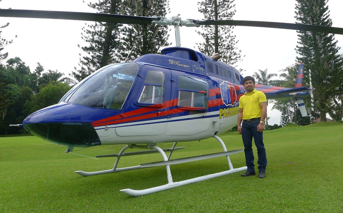 Vấn nạn tắc đường ở vùng thủ đô Philippine ngày càng tồi tệ khiến giới siêu giàu ở đây chuyển qua di chuyển bằng trực thăng. Phương thức này nhanh hiệu quả nhưng mức phí lên tới 50.000 Php/tháng (khoảng 23 triệu đồng). Ảnh: Bren Evangelio