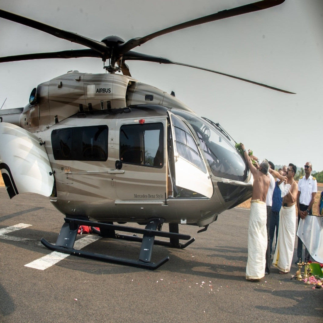 Trị giá hơn 12,1 triệu USD (hay gần 284,8 tỷ đồng), chiếc trực thăng của tỷ phú Ấn Độ có thể chở tối đa 7 hành khách cùng 2 phi công. Ảnh: News18