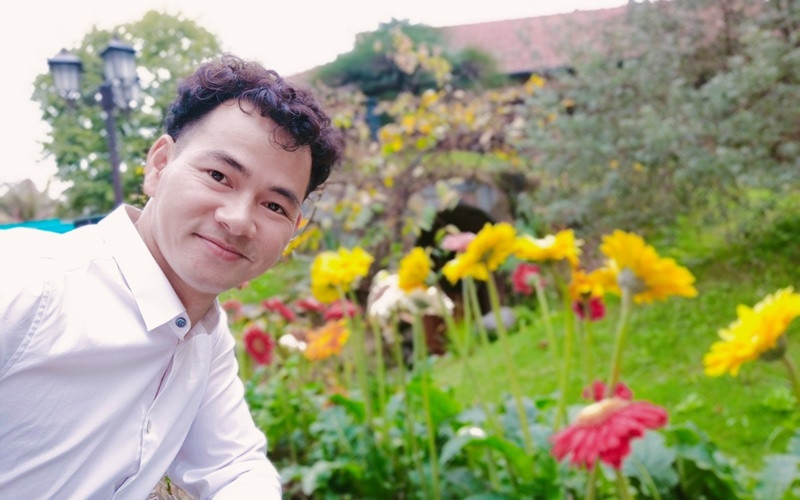 Khu vườn rộng rãi trong biệt thự của nghệ sĩ Xuân Bắc khiến bao người ao ước. Ảnh: FBNV