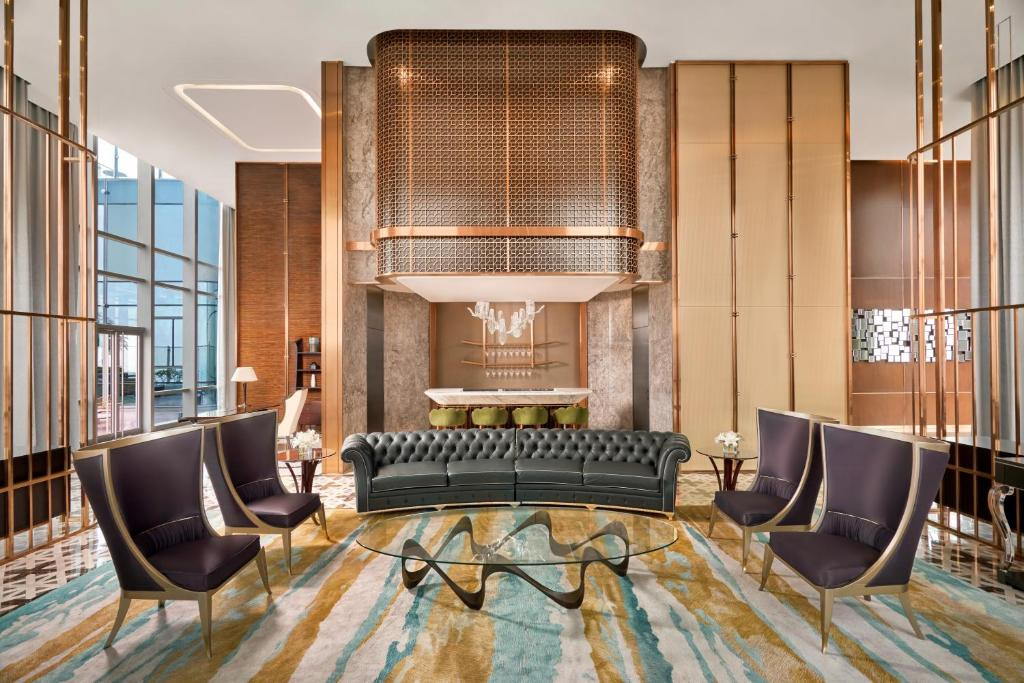 Sang trọng nhất trong số này có thể kể tới phòng trên tầng 68. Căn phòng này được biết tới là phòng tổng thống lớn nhất và ở vị trí cao nhất tại Việt Nam. Ảnh: Booking