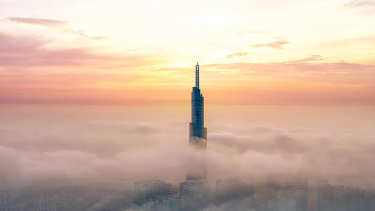 Theo CNN, khách sạn sang trọng Vinpearl Landmark 81 - Autograph Collection, vừa được khai trương bên trong tòa nhà cao nhất Việt Nam, tòa Landmark 81 tại TP HCM. Ảnh: CNN