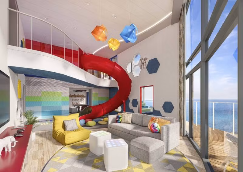 Ngôi nhà phố 3 tầng dành cho gia đình có hệ thống cầu trượt, rạp chiếu phim và karaoke. Ảnh: Thenationalnews