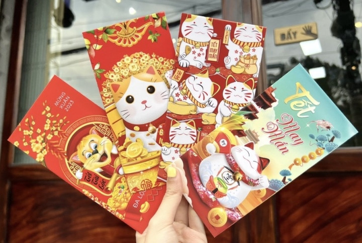 Ngay từ đầu tháng, nhiều tiểu thương đã rao bán mặt hàng này với giá khá rẻ, từ 12.000 - 20.000 đồng/set 10 chiếc. Ảnh: Facebook