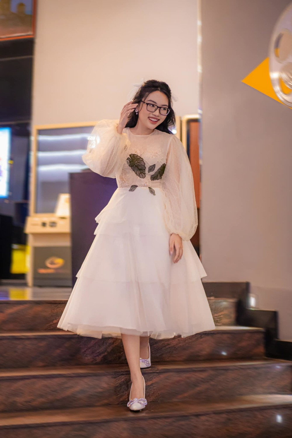 Bên cạnh đó, Phương Mỹ Chi còn thành lập một công ty riêng và đảm nhận vị trí CEO.