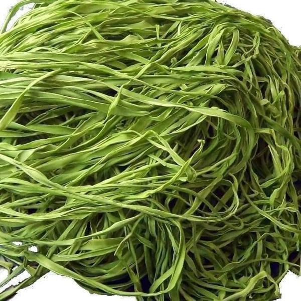 Rau tiến vua thường mọc ở ven biển, khó thích ứng với nước ngọt. Ảnh: Facebook