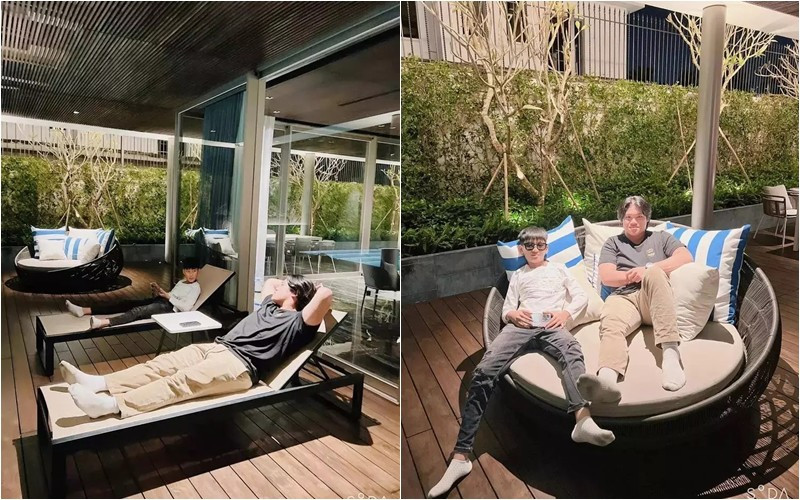 Đầu năm 2023, đại gia Đức Huy khoảnh khắc 2 quý tử thư giãn trong căn biệt thự mới hoàn thiện.