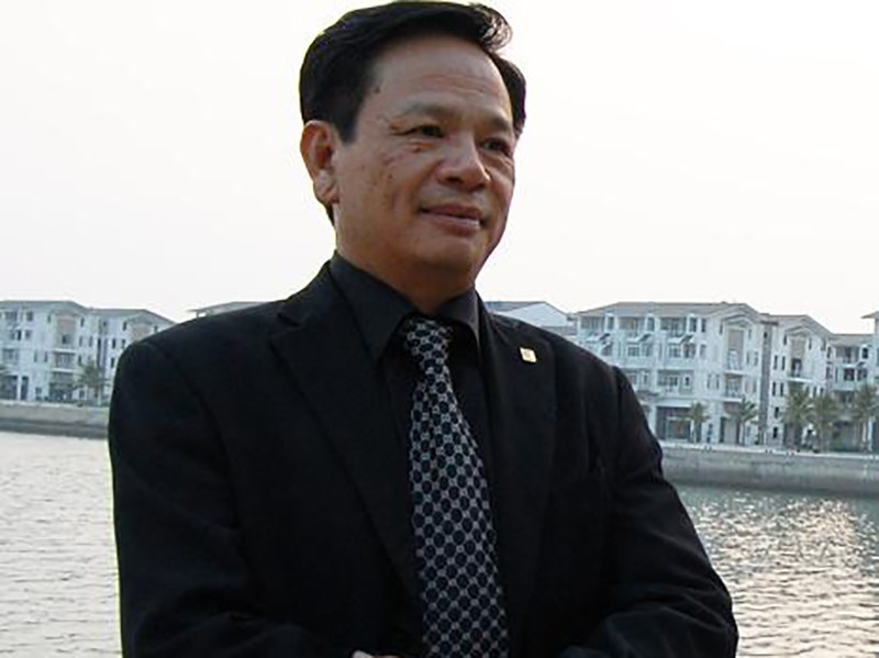 Bên cạnh những phi vụ đầu tư đầy bất ngờ thậm chí được cho có phần "điên rồ" mạo hiểm, ông Đào Hồng Tuyển còn được chú ý bởi những khoản quyên góp từ thiện "gây bão" dư luận. Ảnh: Internet