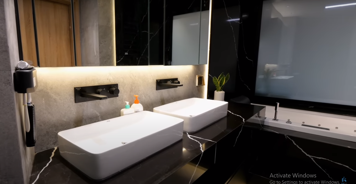 Phòng tắm thiết kế đạt tiêu chuẩn 5 sao.