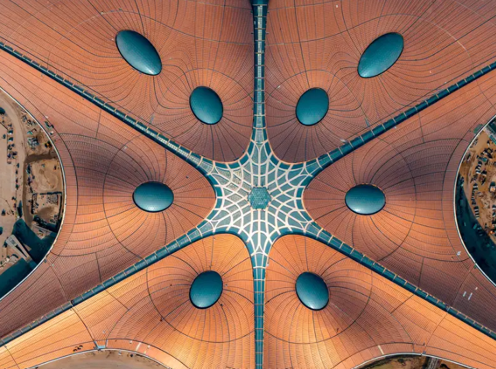 Theo Reuters, tổng chi phí xây dựng sân bay Đại Hưng lên tới con số khổng lồ 63 tỷ USD..