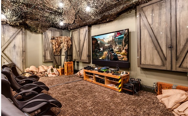 Thậm chí, giới nhà giàu cũng chơi điện tử ở một cấp độ hoàn toàn khác.