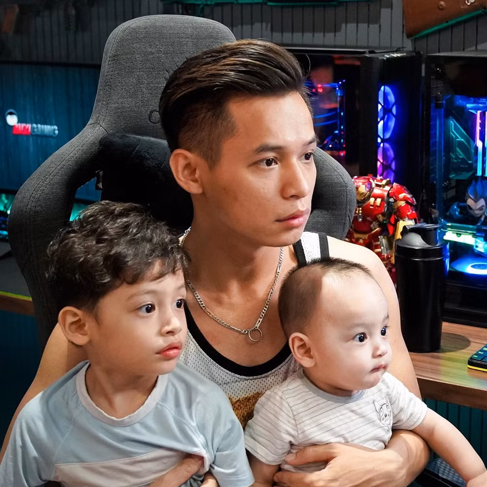 Theo nguồn tin nội bộ, để có được chữ ký của Độ Mixi và team Refund, số tiền mỗi tháng Nimo TV phải trả cho Độ Mixi lên đến 1 tỷ đồng/tháng.