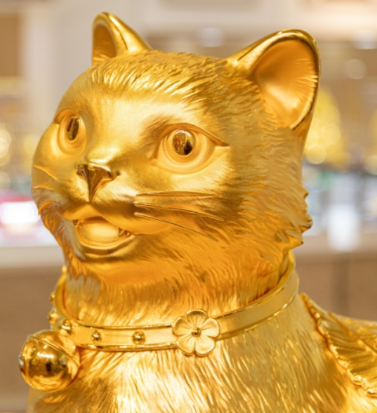 Để cho ra đời tác phẩm đặc biệt này, các nghệ nhân phải bỏ ra rất nhiều công sức, thời gian và tận dụng công nghệ in 3D hiện đại. Ảnh: VTC News