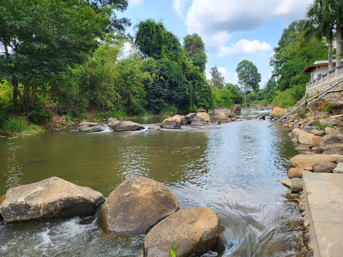 Dòng suốt giúp làm mát không gian căn nhà.