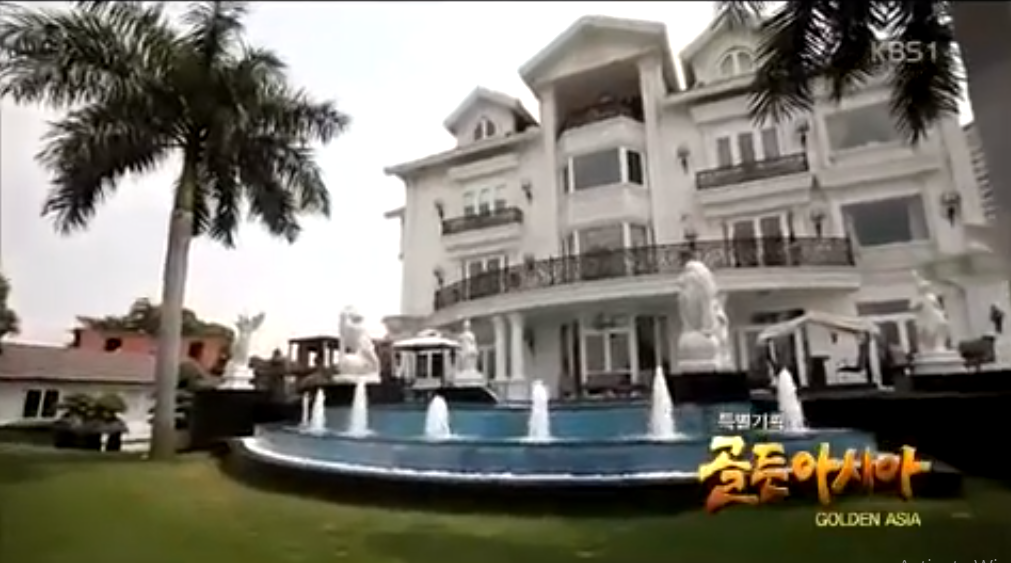 Cách đây vài năm, đài truyền hình KBS Hàn Quốc đã phát sóng phóng sự về tư gia nhà chồng Tăng Thanh Hà.