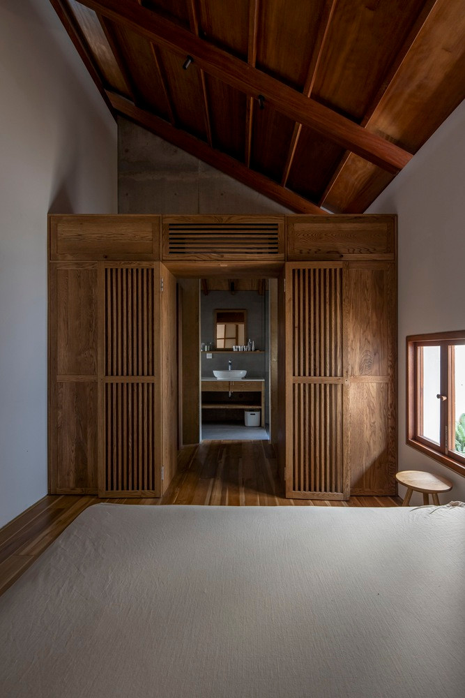 Phòng ngủ mộc mạc. Nguồn ảnh: Hoàng Lê