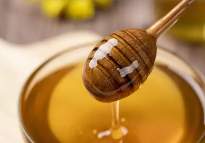 Mật ong Elvish đắt như vậy là bởi nó được chiết xuất từ một hang động sâu 1.800 mét tại thung lũng Saricayir, thành phố Artvin, phía đông bắc Thổ Nhĩ Kỳ.