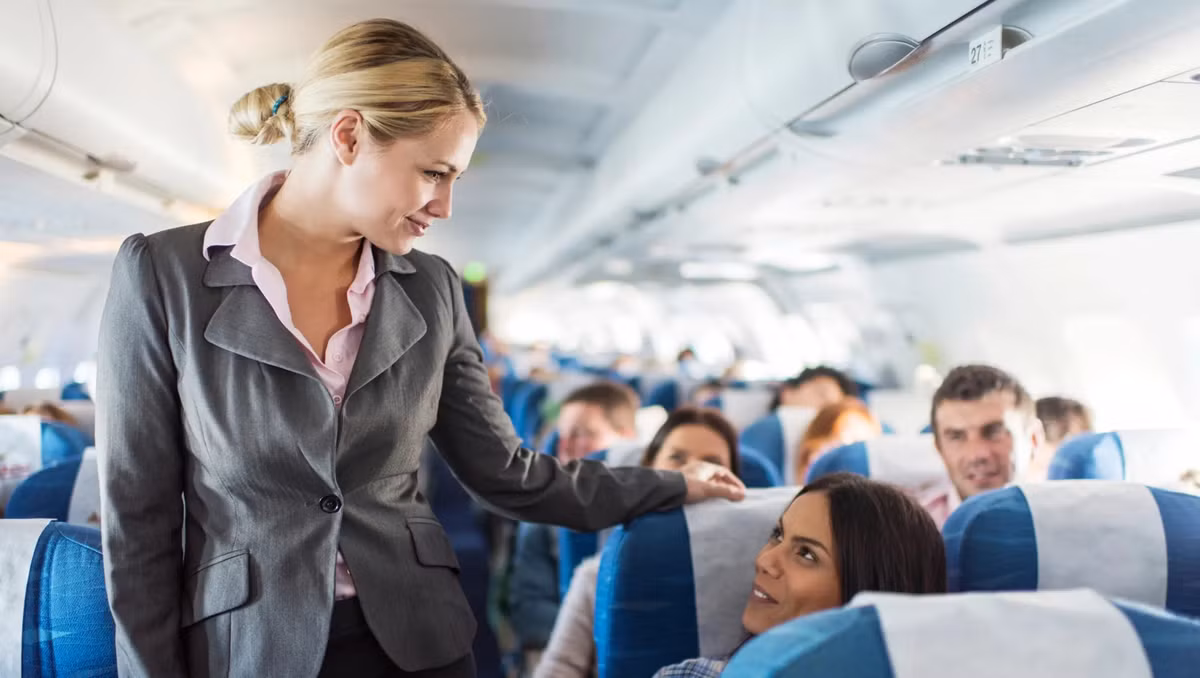 Chỉ một sơ suất, thiếu trách nhiệm hay thiếu kinh nghiệm của các tiếp viên hàng không cũng có thể gây hậu quả lớn. Ảnh: Getty