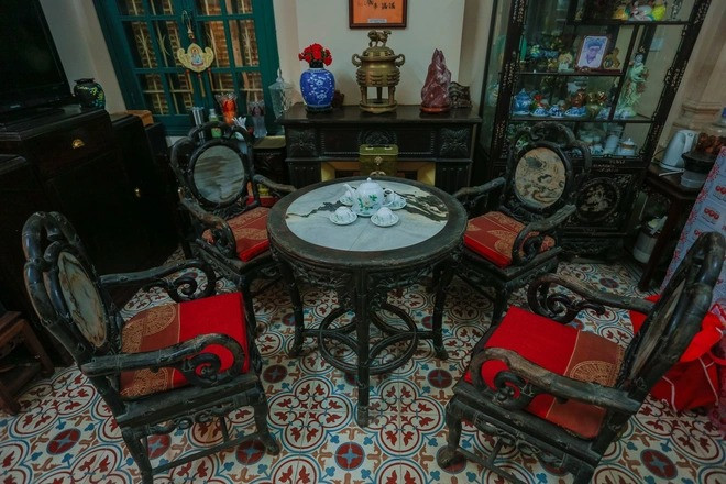 Nội thất bên trong căn biệt thự cổ. Ảnh: Dân trí