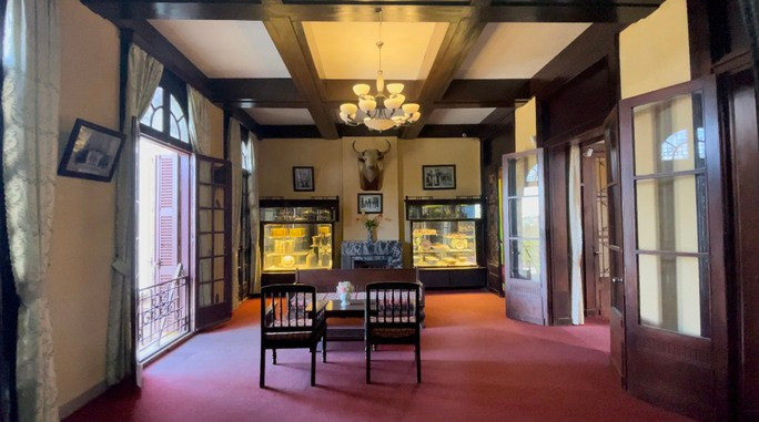 Tầng 1 là phòng chờ, phòng tiếp khách. Ảnh: Người lao động