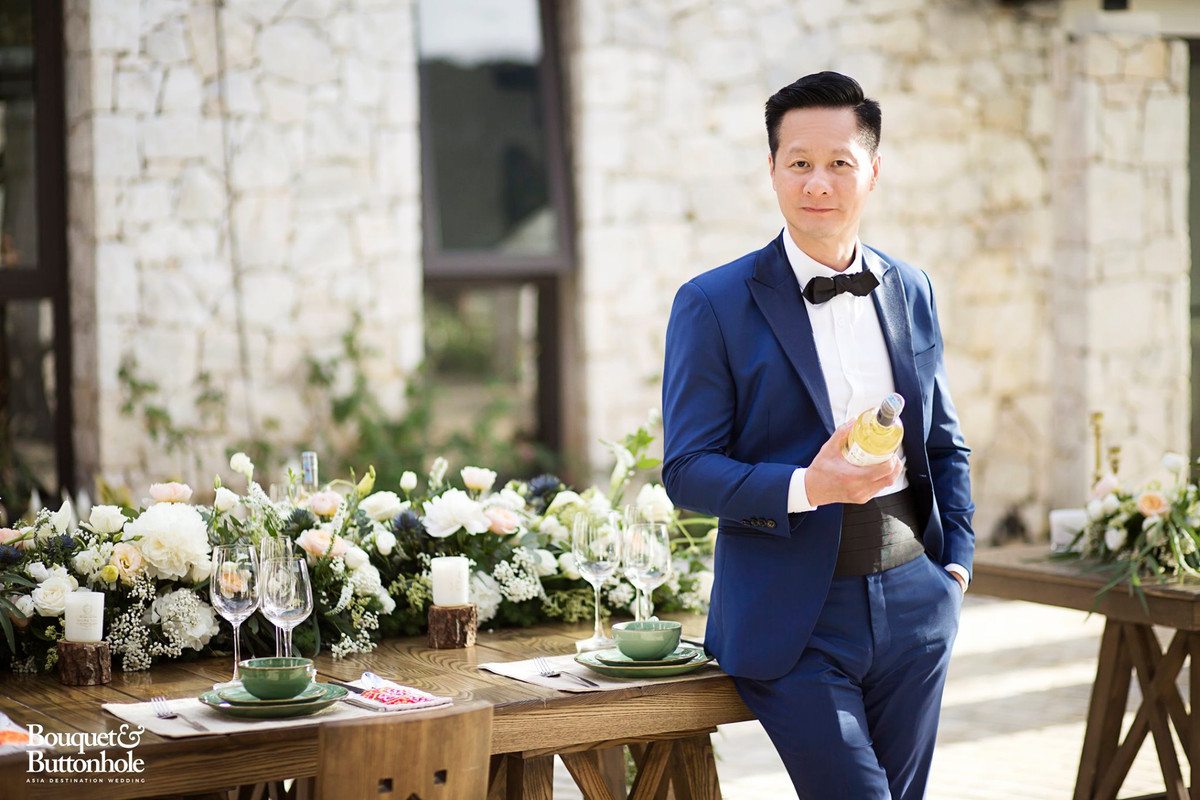 Vụ kiện tranh chấp khối tài sản trị giá 276 tỷ đồng giữa đại gia Đức An và siêu mẫu Ngọc Thúy đang thu hút sự chú ý của cộng đồng mạng. Ngoài những tài sản này, đại gia Đức An còn sở hữu hàng loạt bất động sản tập trung ở Nha Trang (Khánh Hòa), Vũng Tàu (Bà Rịa - Vũng Tàu), Đà Lạt (Lâm Đồng), TP HCM.