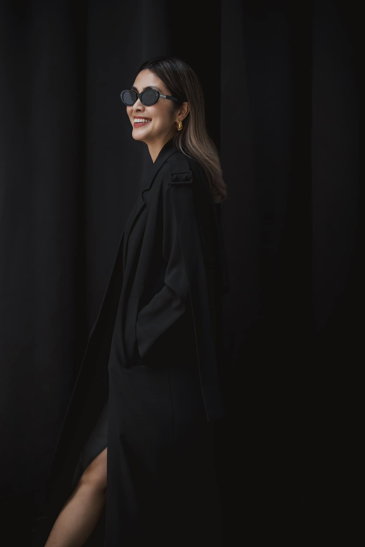 Sau khi về làm dâu hào môn, Tăng Thanh Hà chủ yếu tập trung chăm lo cho gia đình và phát triển công việc kinh doanh, hạn chế các hoạt động showbiz.