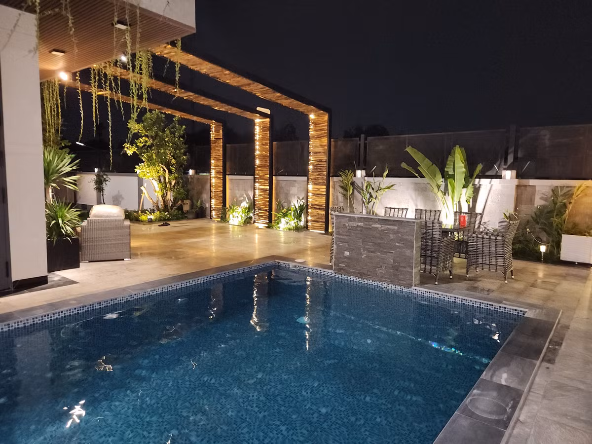 Quách Thành Danh cho biết dành nhiều tâm huyết thực hiện ngôi nhà vì gia đình anh muốn gắn bó tại đây một thời gian dài. Nguồn ảnh; FB Quach Thanh Danh