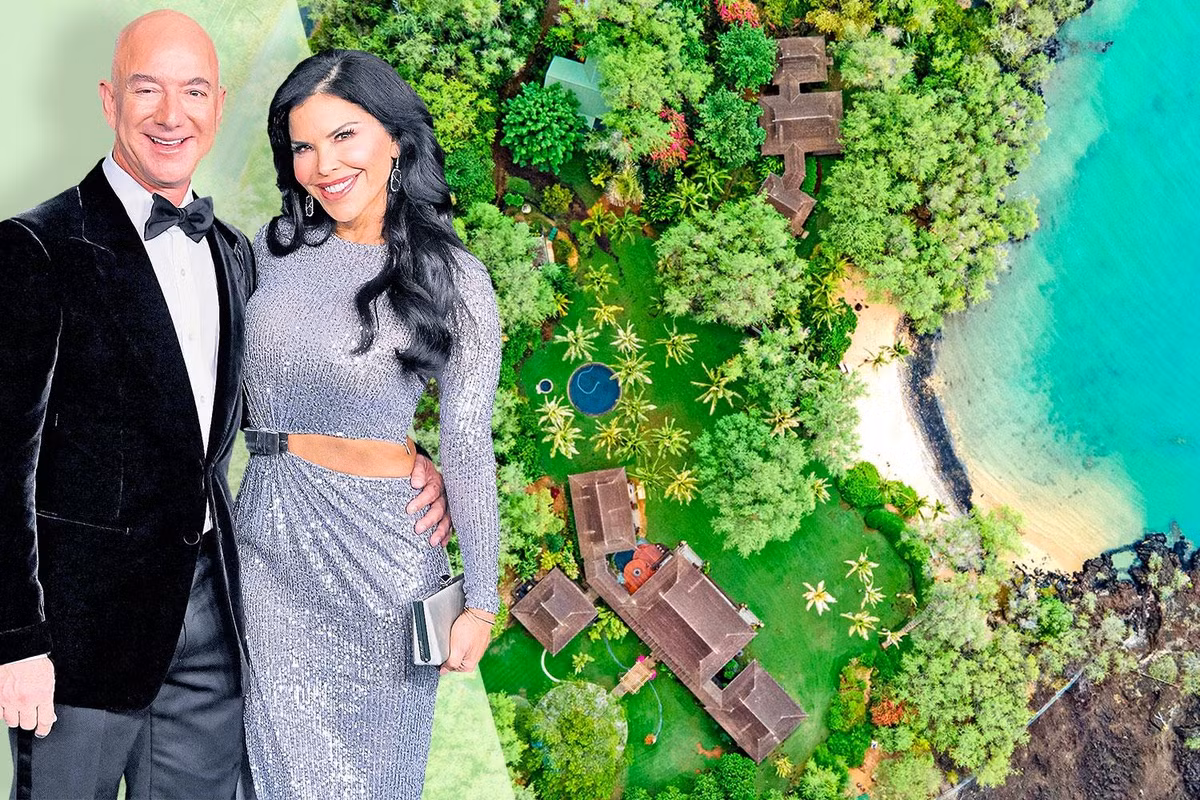 Nhà sáng lập Amazon và bạn gái Lauren Sánchez đã mua ngôi nhà vào tháng 10 năm ngoái với số tiền công bố là 78 triệu USD. Ảnh: TheTimes