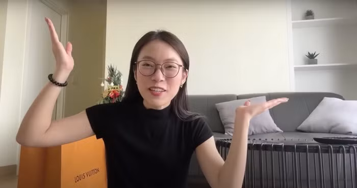 Đây cũng là căn nhà đầu tiên của nữ MC tại Sài Gòn. Khánh Vy cho biết do đặc thù công việc phải di chuyển khá nhiều giữa Hà Nội và TP HCM nên cô quyết định mua căn nhà ở đây làm điểm dừng chân. Ảnh: Khánh Vy OFFICIAL