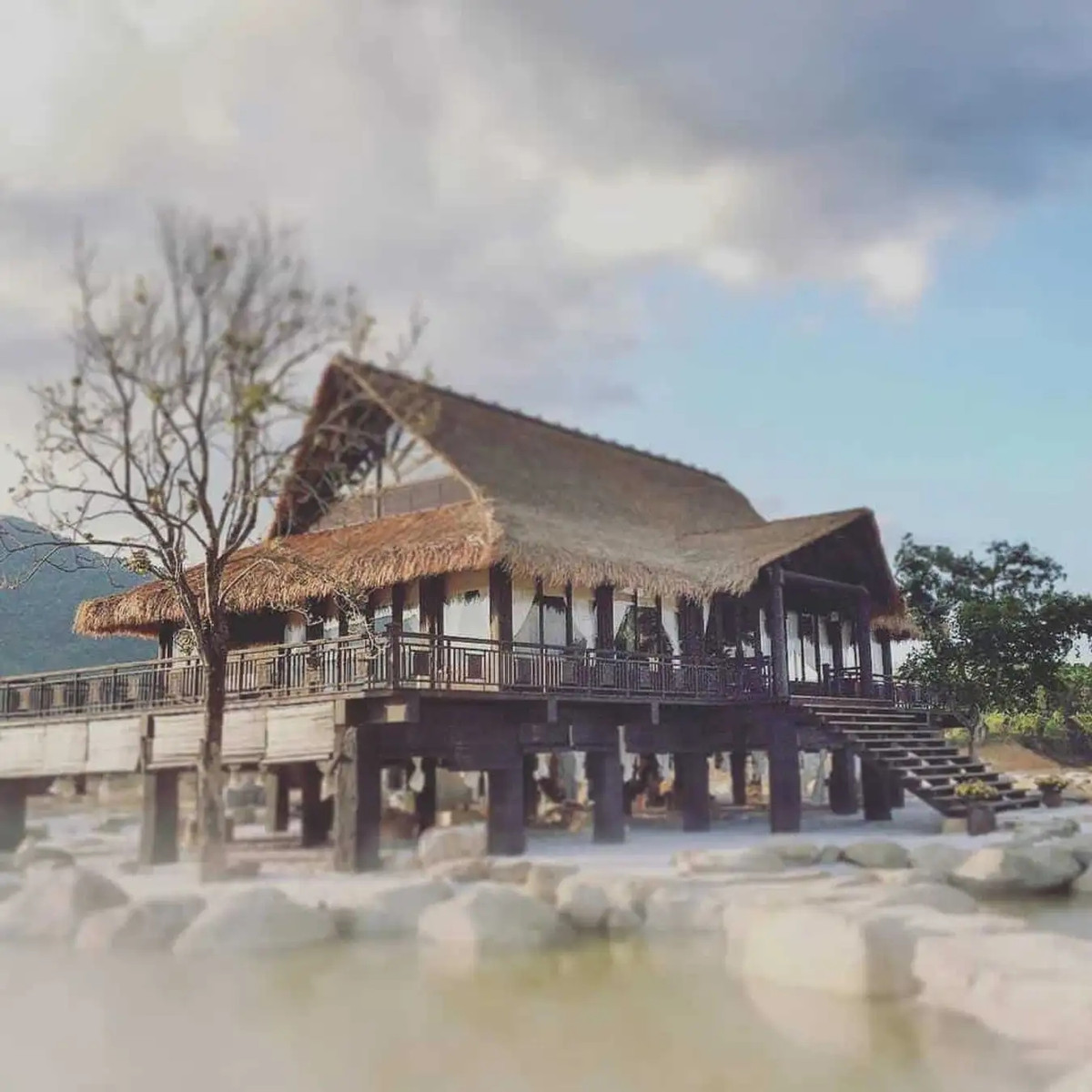 Nhờ đó, du khách đến đây có thể tận hưởng tối đa không gian thanh bình, tĩnh lặng. Ảnh: Todata