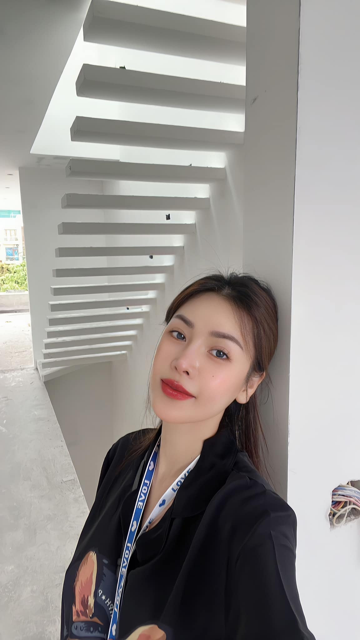 Sau khi bỏ phố về quê Bắc Giang, Quế Vân đầu tư xây biệt thự mới cho mình và các con.