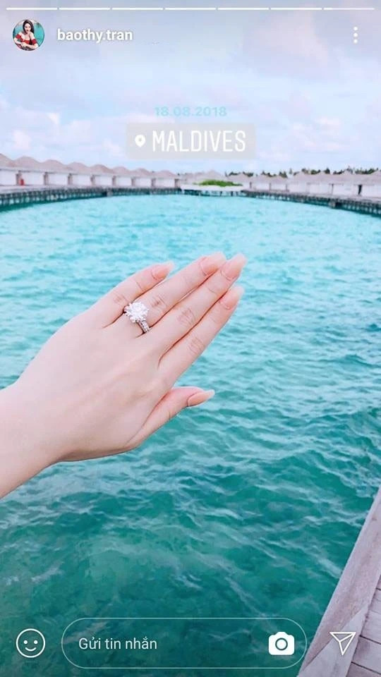 Thời điểm cầu hôn Bảo Thy vào năm 2018, đại gia Phan Lĩnh chi số tiền không nhỏ tặng nữ ca sĩ chiếc nhẫn kim cương "khủng".