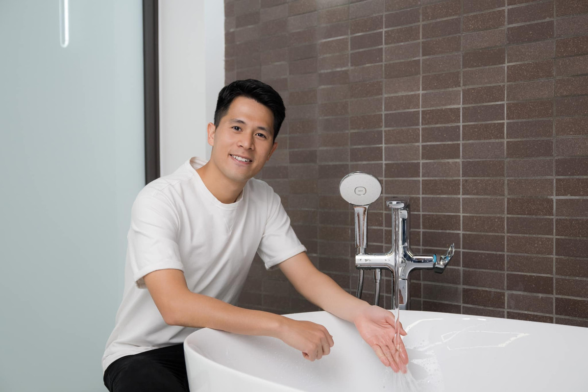 Bồn tắm lớn sang trọng. Ảnh: FBNV