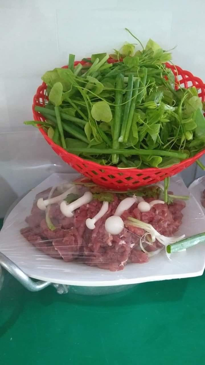 Tại Hà Nội, để có thể mua rau bò khai, người tiêu dùng phải tìm đến các địa chỉ cung cấp thực phẩm sạch với giá từ 50.000 - 60.000 đồng/kg. Ảnh: Facebook