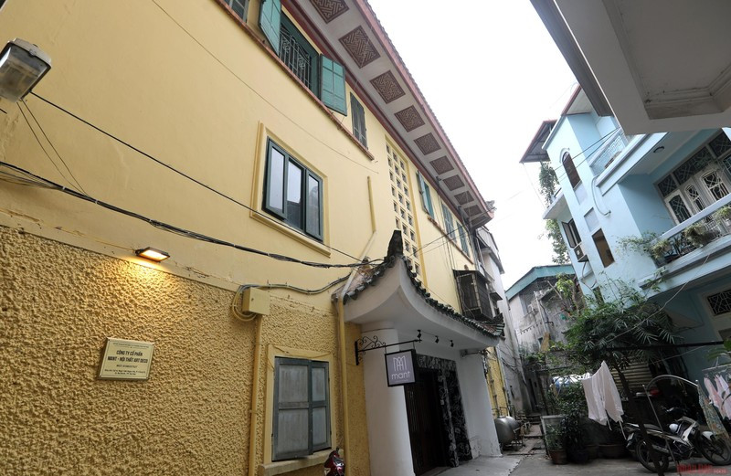 Theo những người cao niên trong làng Ngọc Hà kể lại, dinh thự Bảo Đại được xây dựng vào năm 1911, cùng thời điểm Pháp xây dựng Nhà Hát Lớn tại Hà Nội. Ảnh: Nhân dân