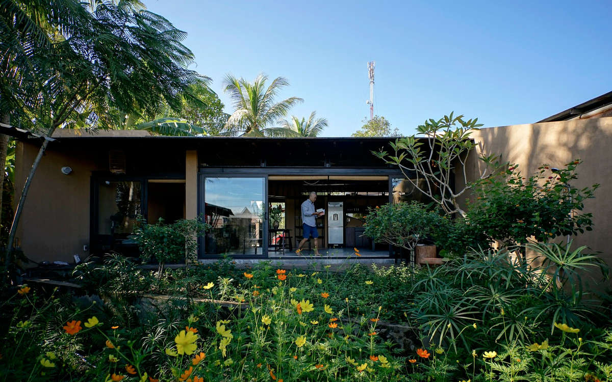 Ngoài việc che chở người ở khỏi nắng mưa, ngôi nhà vườn trở thành một phần tâm hồn của gia chủ.