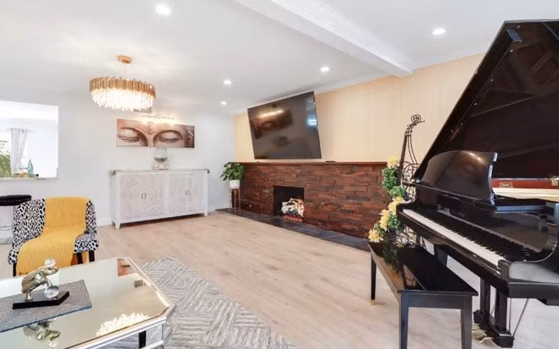 Không chỉ khu vườn, ở bên trong, danh hài Thuý Nga cũng thiết kế đẹp mắt, mang chút gì đó nghệ thuật.