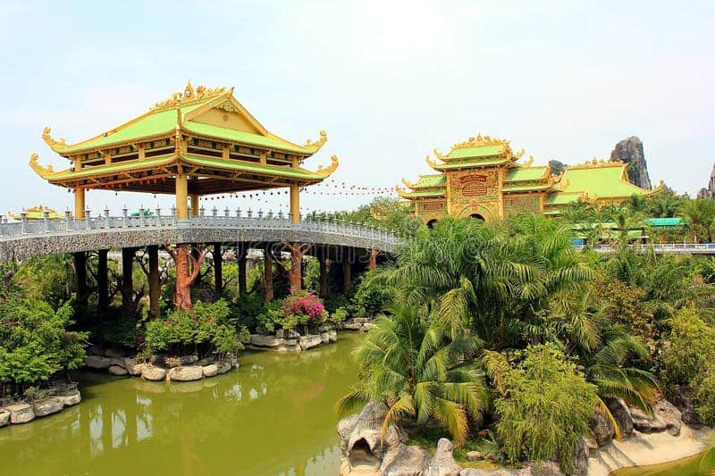 Ngoài Đại Nam, hệ sinh thái của vợ chồng ông Huỳnh Uy Dũng, bà Nguyễn Phương Hằng còn nhiều cái tên đáng chú ý khác như Công ty TNHH Tư vấn và Xây dựng Đại Nam, Công ty TNHH Hoàng Gia Tân Định, Công ty TNHH Du lịch Đại Nam Thần tiên, Công ty TNHH MTV Tân Khai. Ảnh: Vntrip