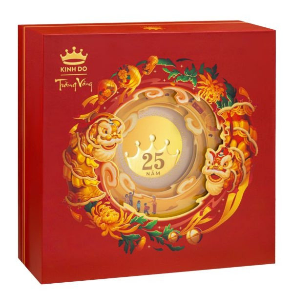 Mỗi hộp chỉ gồm một bánh (600 gram), thay vì 2-6 bánh. Mỗi hộp bánh sẽ có giá 680.000 đồng. Ảnh: Kinhdo