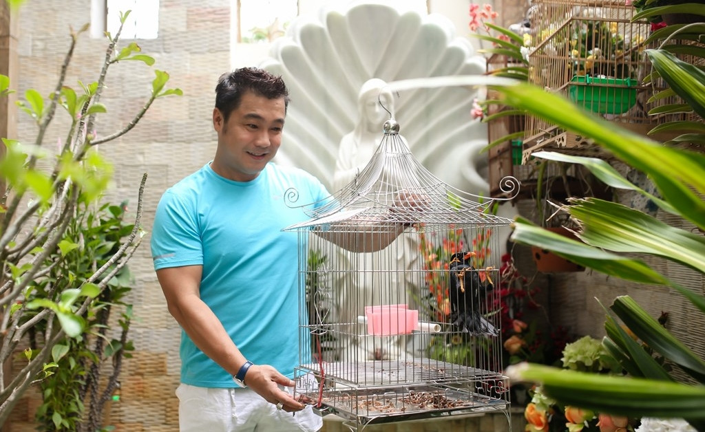 Nam tài tử cho biết mục đích xây nhà mới để bố mẹ có không gian sống thoáng mát và yên tĩnh. Ảnh:: Zing