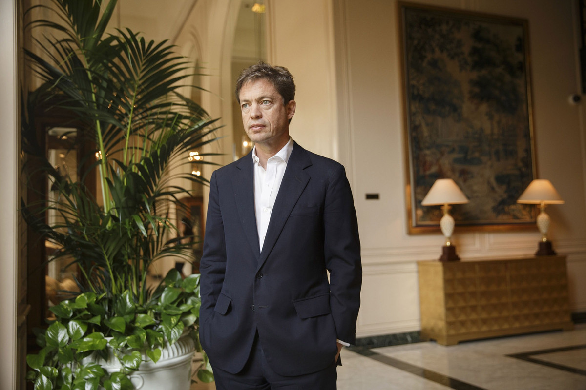 Nicolas Berggruen đã biến khoản vay 250.000 USD từ cha, một nhà sưu tập hội họa nổi tiếng, thành khối tài sản lớn, nhưng không chọn cuộc sống định cư trong những căn biệt thự cao cấp mà thích "nay đây mai đó" ở khách sạn. Ảnh: NY Post
